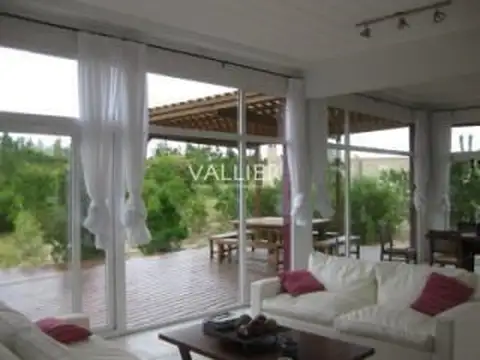 Casa en Alquiler Temporal A Estrenar