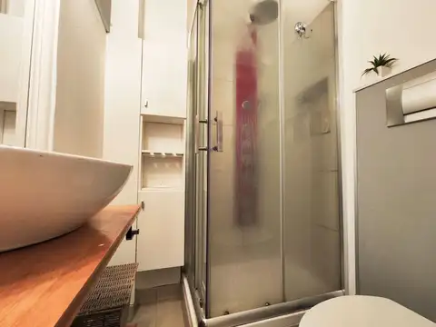 DPTO 2 AMB VENTA BALLESTER BAJAS EXPENSAS C/BALCON