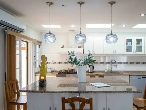 Casa en Venta en Guernica, USD 159.900