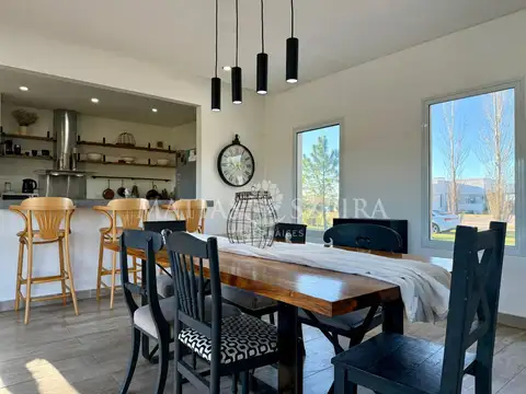 Casa en Venta en San Nicolás, USD 235.000