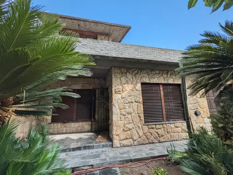 Casa en Venta en Ituzaingo, USD 110.000