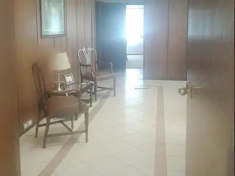 Oficina a la venta en Tribunales