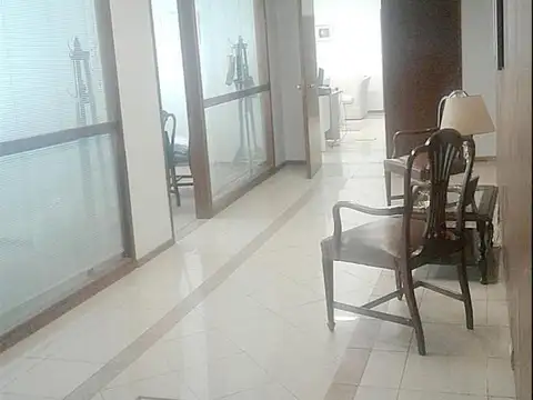 Oficina a la venta en  Tribunales