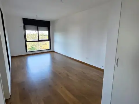 Departamento en Alquiler en Fisherton, $ 550.000