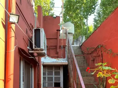 PH en venta - 2 Dormitorios 2 Baños - 111Mts2 - Monte Grande