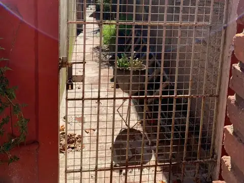 Eduardo Arana e/ General Rodríguez y General Las Heras