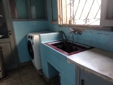 VENTA 2 CASAS 3AMB C/U MISMO LOTE VILLA BALLESTER