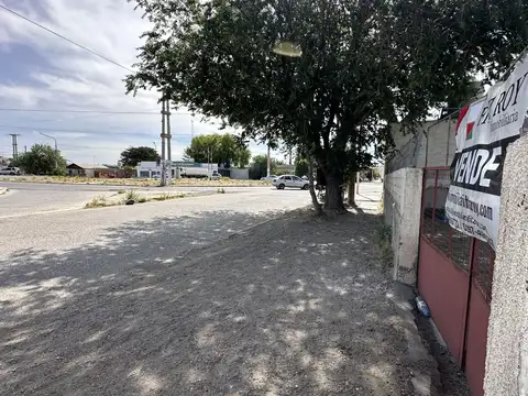 VENTA CASA CENTRICA DOBLE ACCESO, CALETA OLIVIA