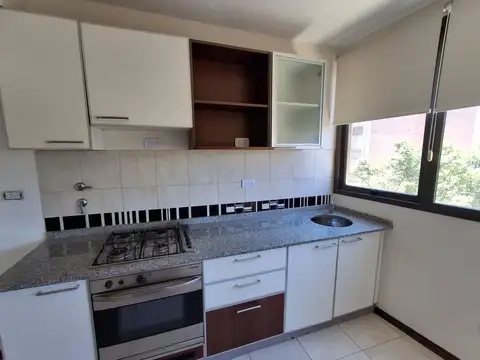 Departamento en Alquiler con 1 cocheras