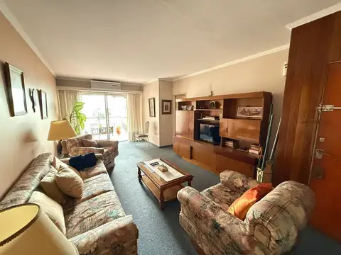 DEPATAMENTO 3 AMB CABALLITO