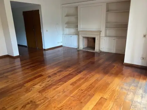 Departamento en Alquiler de 4 dormitorios