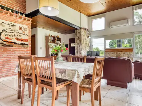 Casa en Venta en Sierra De Los Padres, USD 180.000