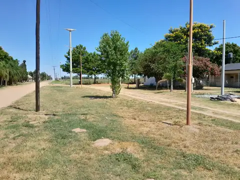 Terreno en Venta 44  mts Fondo