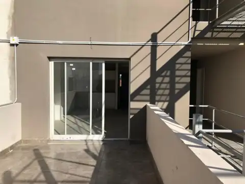 Depto Tipo Casa 3 ambientes con 1 baño