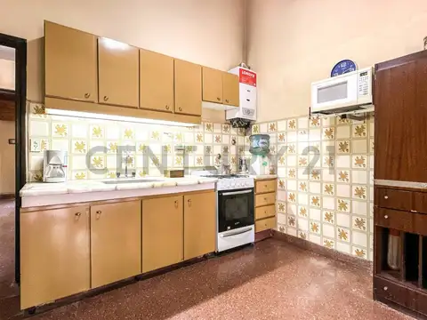 Misiones 700, Piso 0