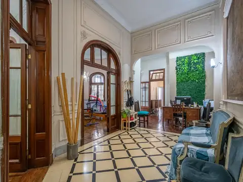 Depto Tipo Casa en Venta al Este