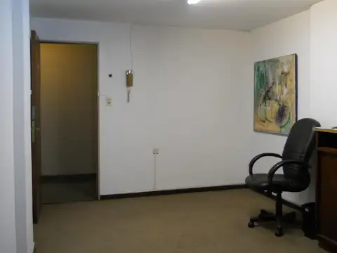 Oficina en Venta 23 años