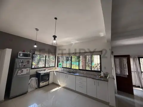 VENTA DE CASA DE 4 AMBIENTES EN LA REJA, MORENO. BUENOS AIRES