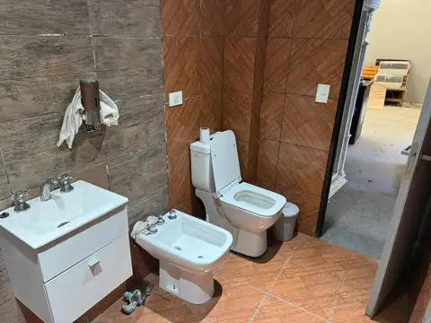 VENTA – DEPÓSITO/GALPÓN EN IMPECABLE ESTADO – 360 m2