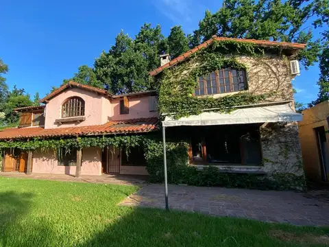 Casa en Venta de 5 dormitorios