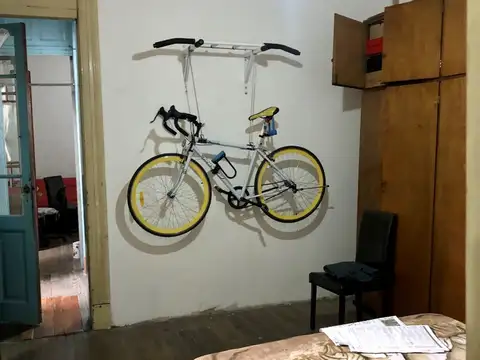 Alvarado 1900, Piso PB