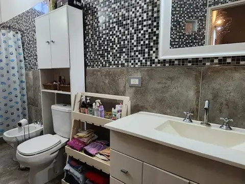Casa 4 ambientes con 3 baños