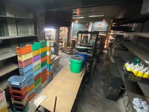 Local en Constitución