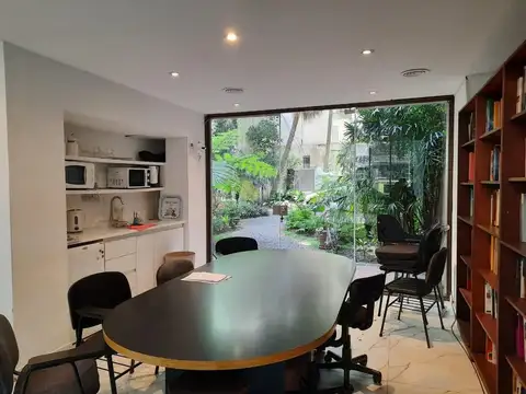 Local en Venta Via Pública