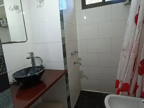 CASA QUINTA 3 AMB CON PILETA Y QUINCHO MARCOS PAZ