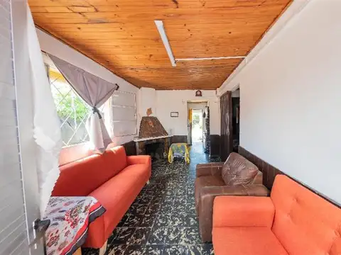 Casa y Apto. Ideal Rentas