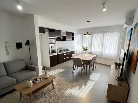 Departamento 2 ambientes en alquiler en Liniers – Excelente ubicación y edificio de categoría