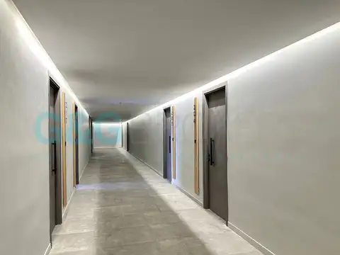 LELOIR PLAZA GREEN HALL