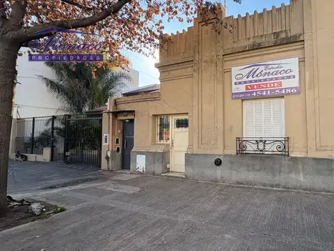 PH 4 amb. al frente entrada indep. con terraza ppia