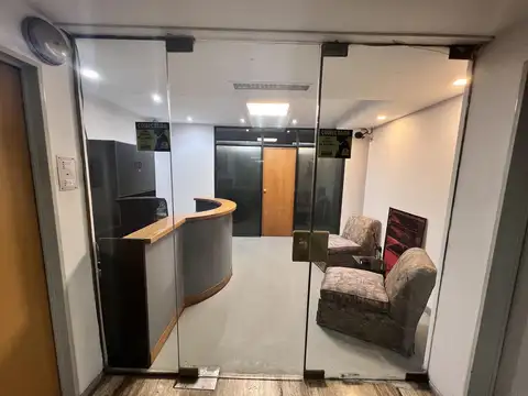 Oficina en Venta en Monserrat, USD 120.000