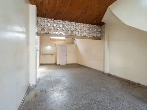 Local en Venta en Billinghurst, USD 55.000