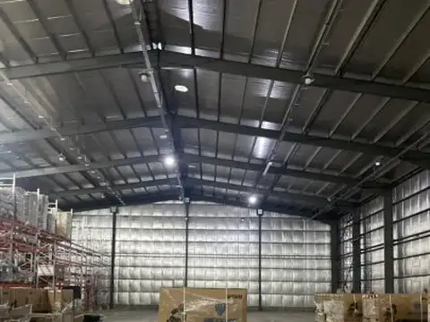 Nave Industrial 1.000 m² – Ángel Marino Gervaso 506 – Alquiler Parcial