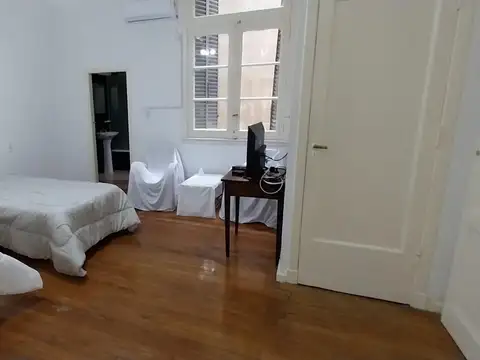 MONOAMBIENTE AMOBLADO Y EQUIPADO