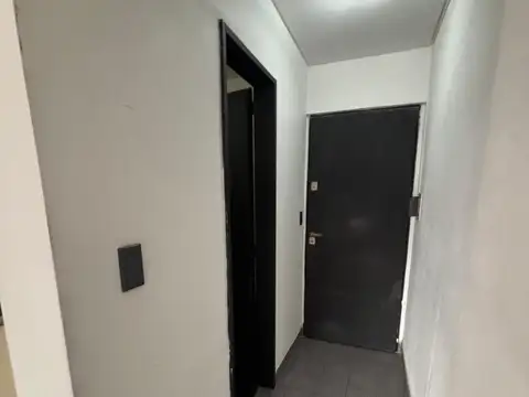 25 de mayo 400, Piso 2