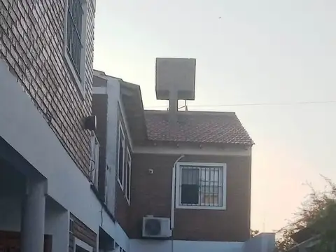 Depto Tipo Casa en Venta de 2 ambientes