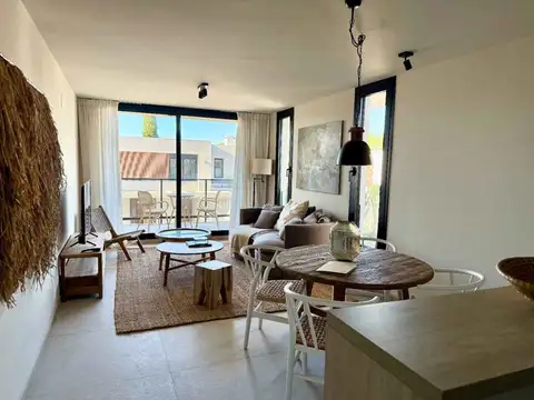 Departamento en Alquiler con 1 cocheras