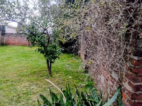 Avenida Intendente Pascual Simone 500