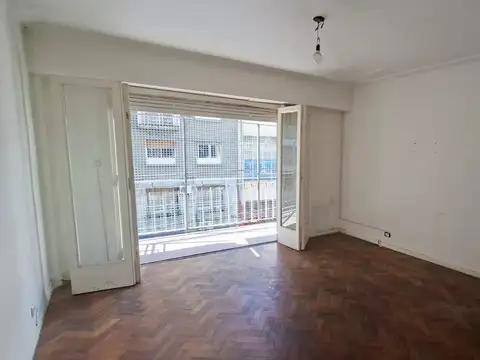 Depto 3 amb al frente luminoso zona facultades