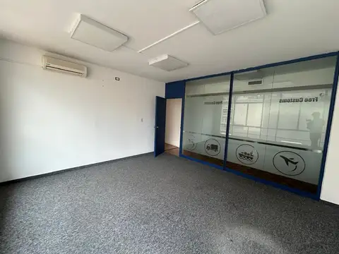 Oficina en Alquiler al Oeste