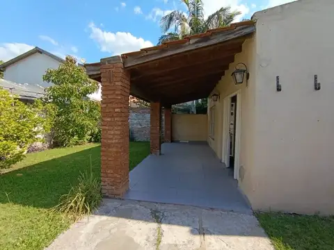 Depto Tipo Casa 3 ambientes con 1 baño