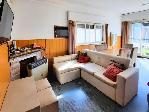 Casa en Venta en Quilmes Oeste, USD 120.000