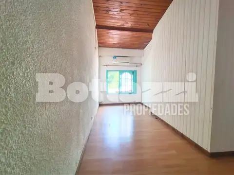 PH 2 AMBIENTES CON ESCRITORIO Y PEQUEÑO PATIO