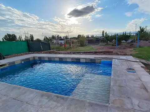 VENTA CASA CON PISCINA CORRALITOS GLLÉN