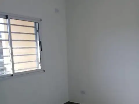 Departamento en Venta en Ramos Mejia, USD 74.000