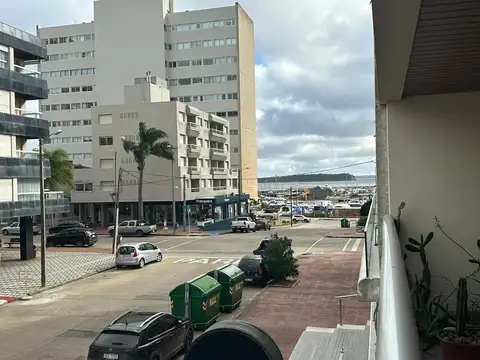 Departamento en Alquiler en Punta del Este, USD 1.400