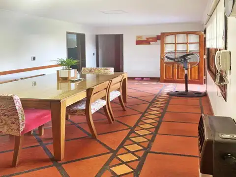 Aristobulo Del Valle 2232